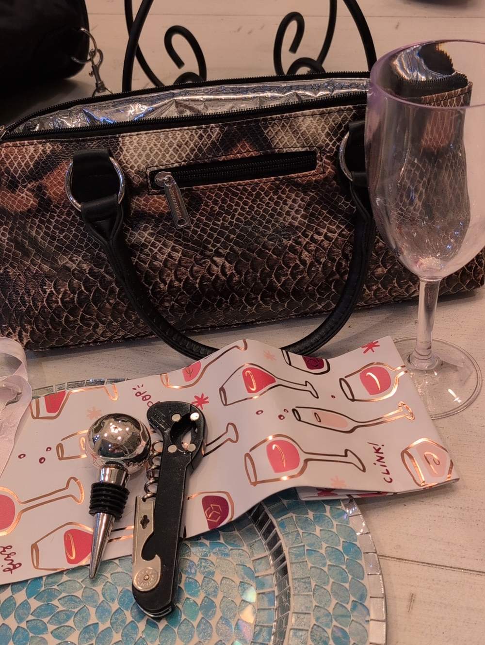 Stylish Snake-Print Party Wine Bag & Accessories
